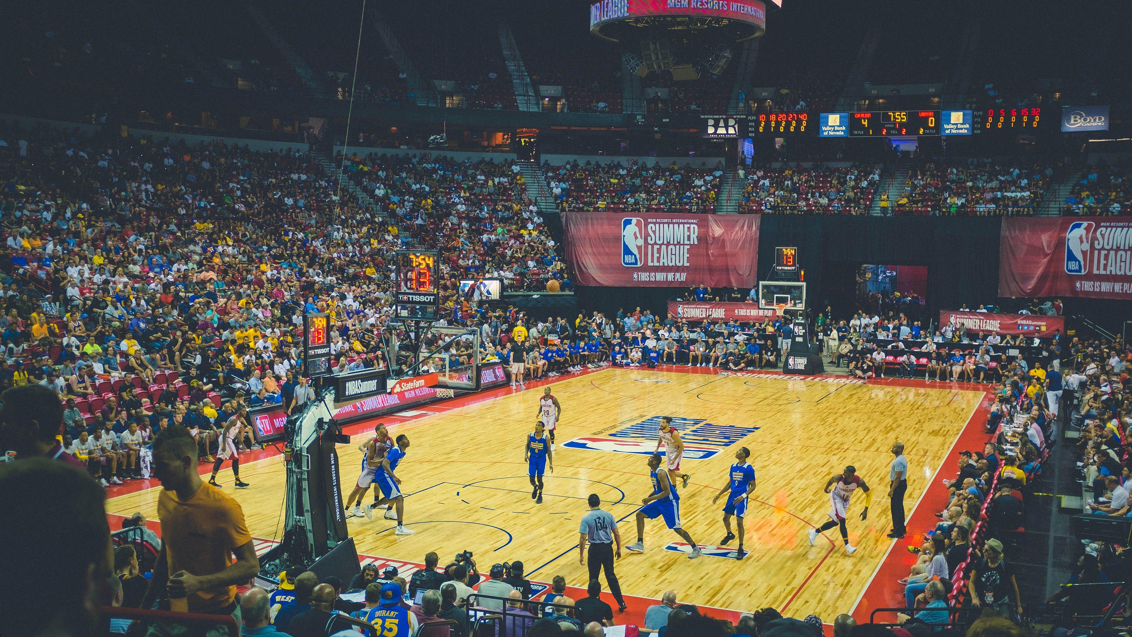 抢七大战惊心动魄，纳达尔逆转晋级温网八强